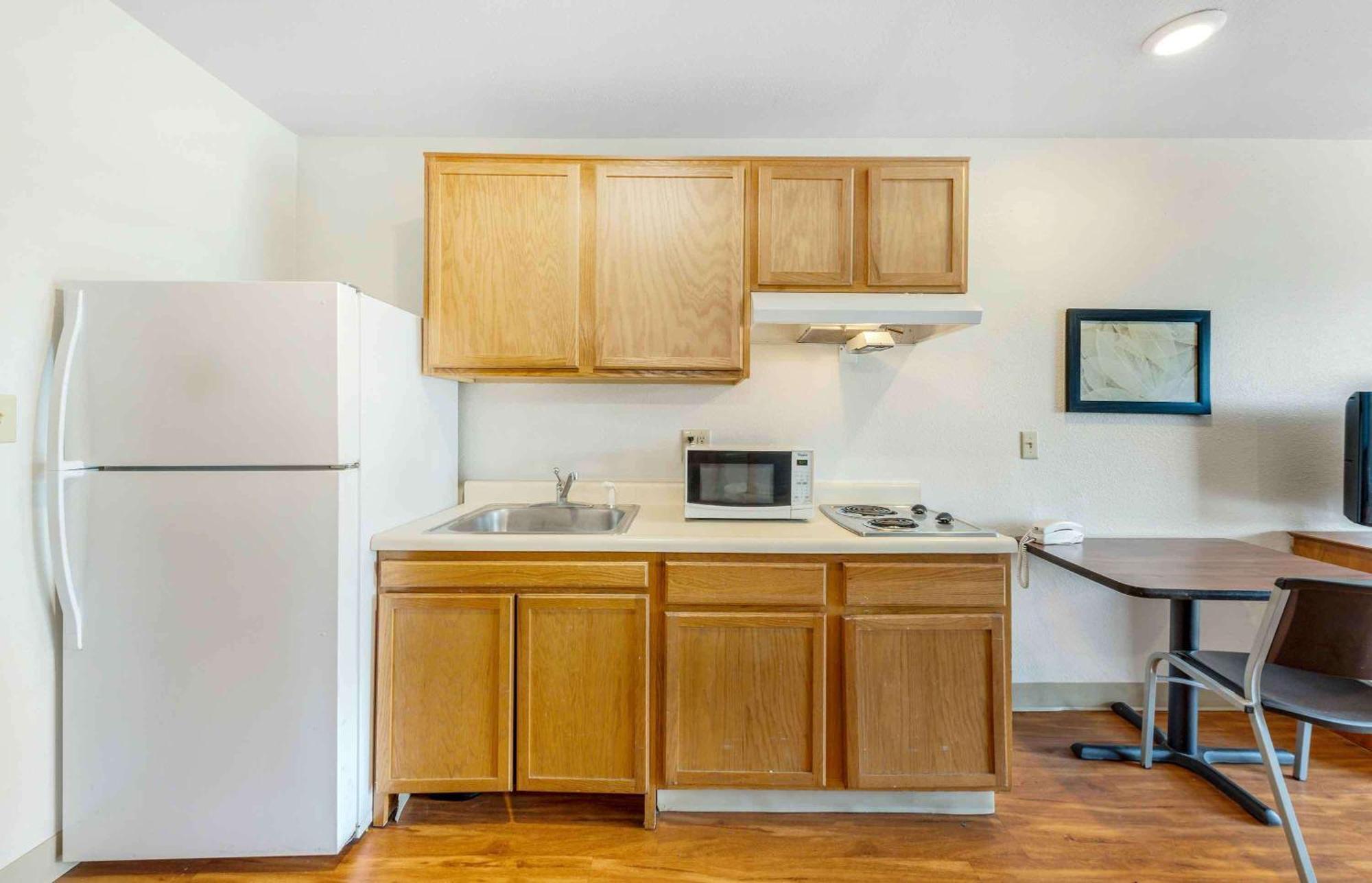 Extended Stay America Select Suites - Oklahoma City - Del City Exterior photo