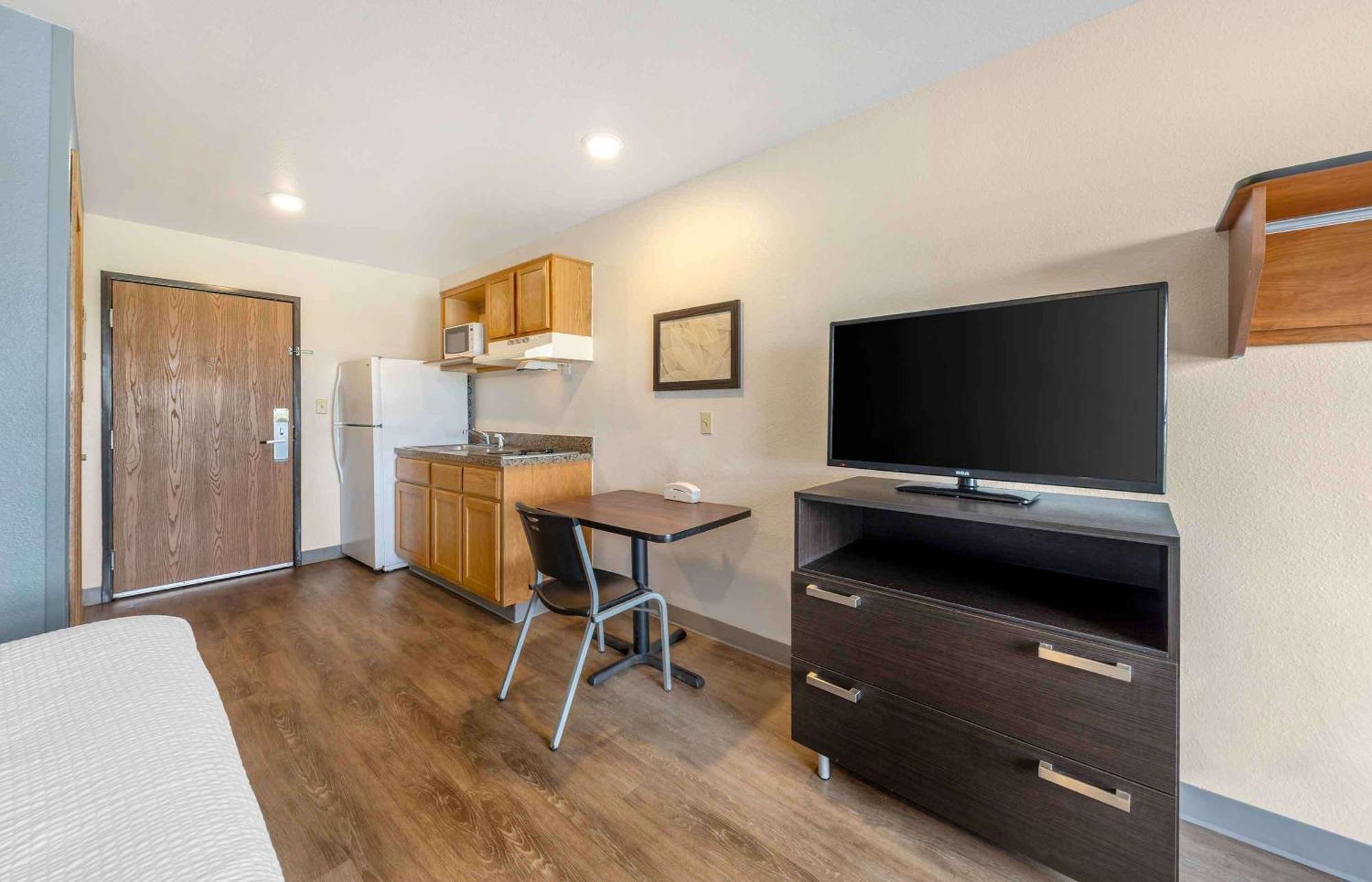 Extended Stay America Select Suites - Oklahoma City - Del City Exterior photo