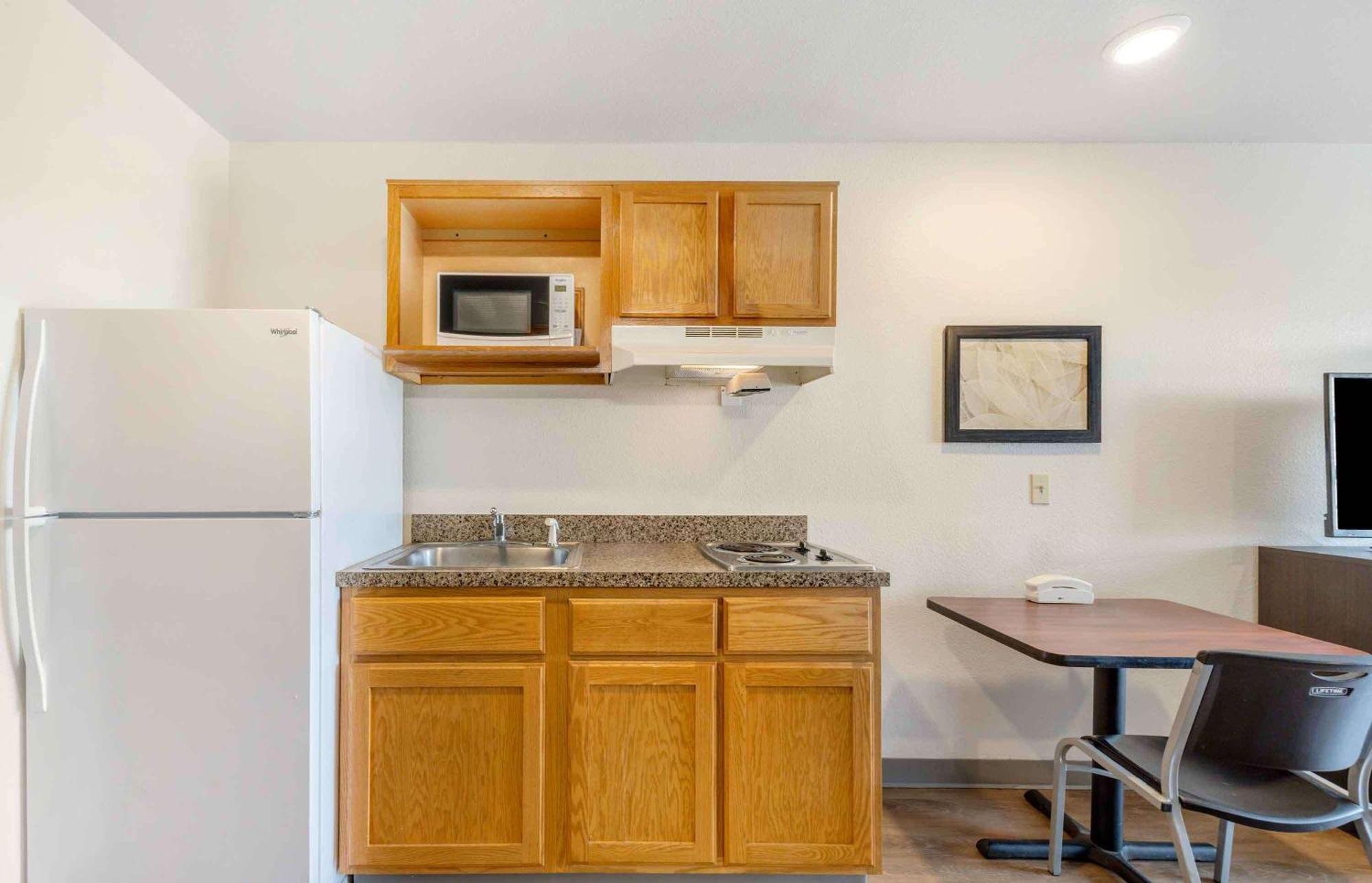 Extended Stay America Select Suites - Oklahoma City - Del City Exterior photo